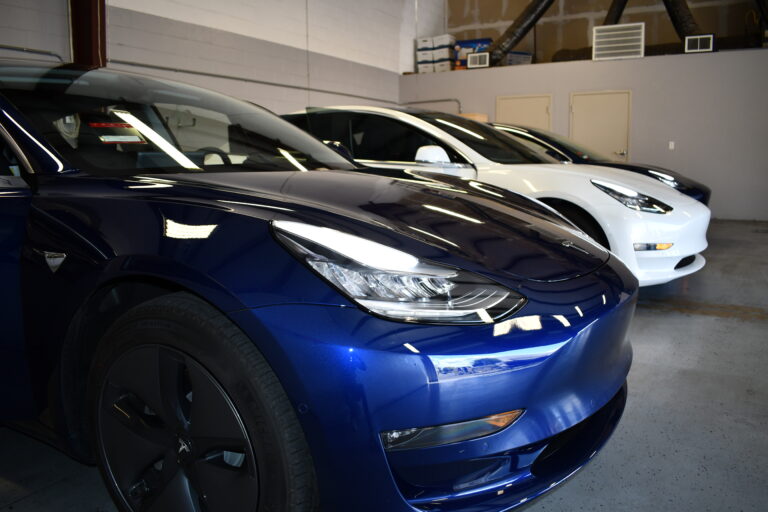 Quality-Auto-Glass-Showroom-768x512